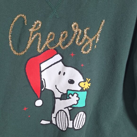 Peanuts Cheers Snoopy Green Christmas Sweatshirt size large - Picture 3 of 4